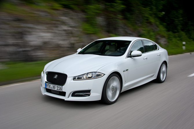 Jaguar XF 3.0 V6 D Classic Jaguar XF 3.0 V6 D Classic