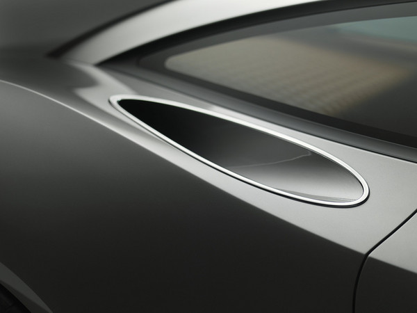 Power comes from a V6 with more than 375hp Power comes from a V6 with more than 375hp