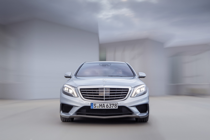 Mercedes-Benz S-Class 6 Mercedes-Benz S-Class 6
