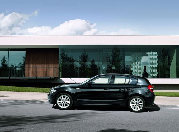 BMW 118i SE (Dynamic) BMW 118i SE (Dynamic)