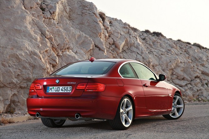 BMW 318i 2.0 BMW 318i 2.0