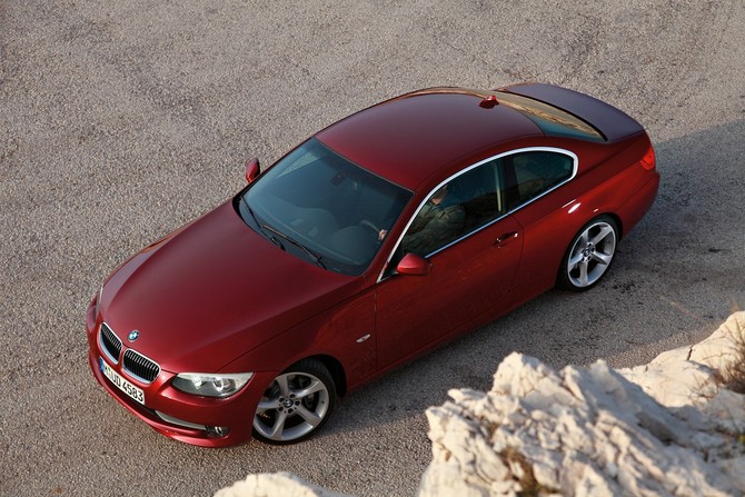 BMW 318i 2.0 BMW 318i 2.0