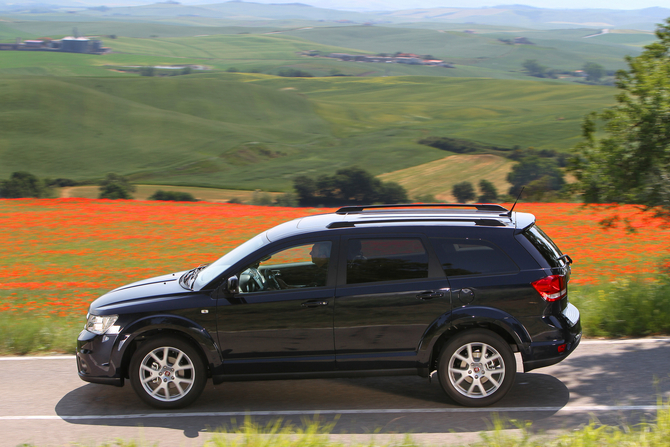Fiat Freemont 3.6 V6 276 HP Fiat Freemont 3.6 V6 276 HP