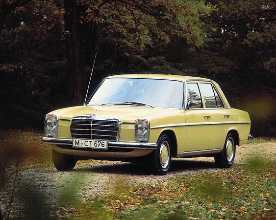 Mercedes-Benz 240 D 3.0 Automatic Mercedes-Benz 240 D 3.0 Automatic