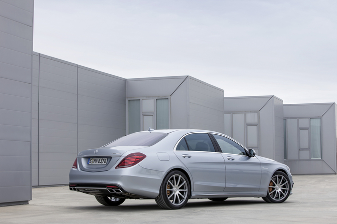 Mercedes-Benz S-Class 6 Mercedes-Benz S-Class 6