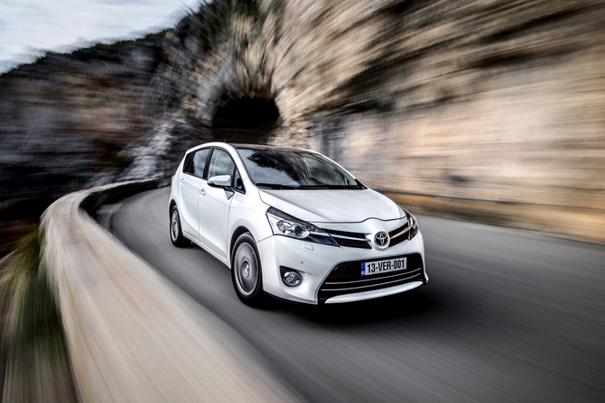 Toyota Verso Gen.1 Toyota Verso Gen.1