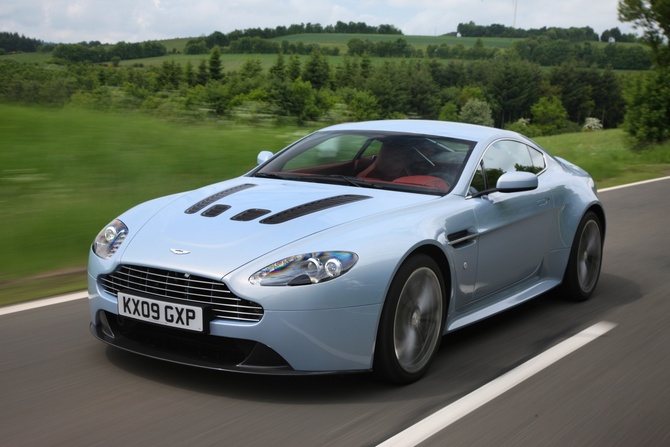 Aston Martin V12 Vantage Aston Martin V12 Vantage