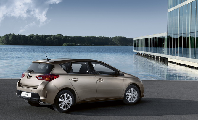 Toyota is equipping the Auris with a wide array of engines Toyota is equipping the Auris with a wide array of engines