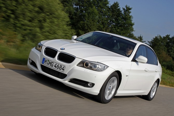 BMW 320d (E90) LCI EfficientDynamic BMW 320d (E90) LCI EfficientDynamic