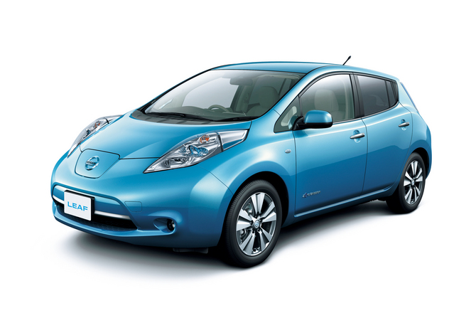 The exterior of the car remains basically the same The exterior of the car remains basically the same