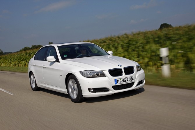 BMW 320d (E90) LCI EfficientDynamic BMW 320d (E90) LCI EfficientDynamic