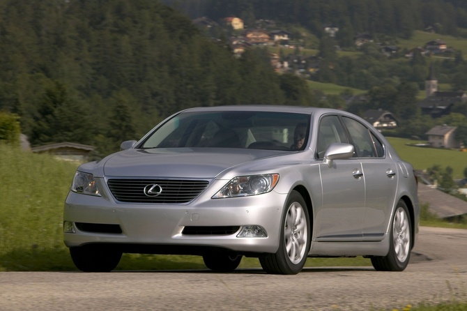 Lexus LS 600h Lexus LS 600h