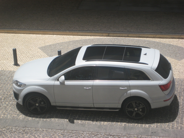 Audi Q7 6.0 V12 TDI quattro Exclusive Audi Q7 6.0 V12 TDI quattro Exclusive