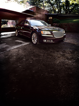 Chrysler's New Flagship: the 300 Luxury Series Sedan Chrysler's New Flagship: the 300 Luxury Series Sedan