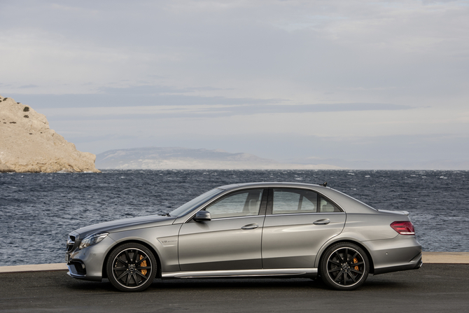 Mercedes-Benz E-Class Gen.5 Mercedes-Benz E-Class Gen.5