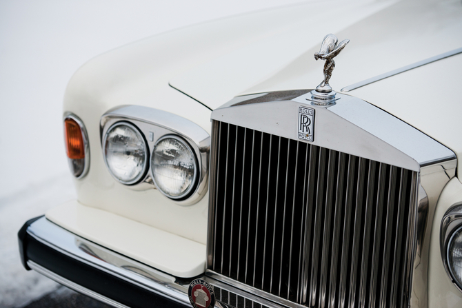 Rolls-Royce Corniche Drophead Coupe by Mulliner Park Ward Rolls-Royce Corniche Drophead Coupe by Mulliner Park Ward