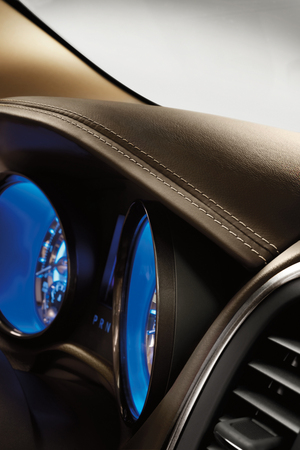 Chrysler's New Flagship: the 300 Luxury Series Sedan Chrysler's New Flagship: the 300 Luxury Series Sedan