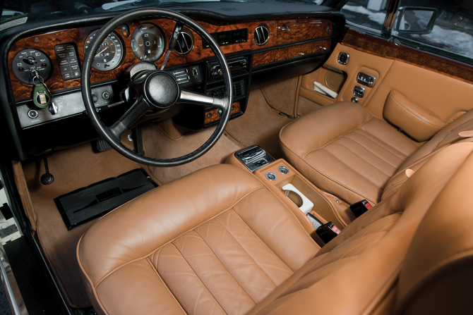 Rolls-Royce Corniche Drophead Coupe by Mulliner Park Ward Rolls-Royce Corniche Drophead Coupe by Mulliner Park Ward