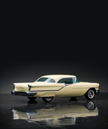 Oldsmobile Starfire 98 Holiday Hardtop Coupe Oldsmobile Starfire 98 Holiday Hardtop Coupe
