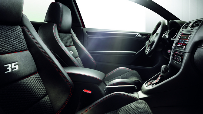 Volkswagen Golf GTI Edition 35 Volkswagen Golf GTI Edition 35
