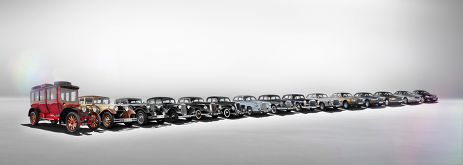 Mercedes constrói sedans de luxo desde 1903 Mercedes constrói sedans de luxo desde 1903