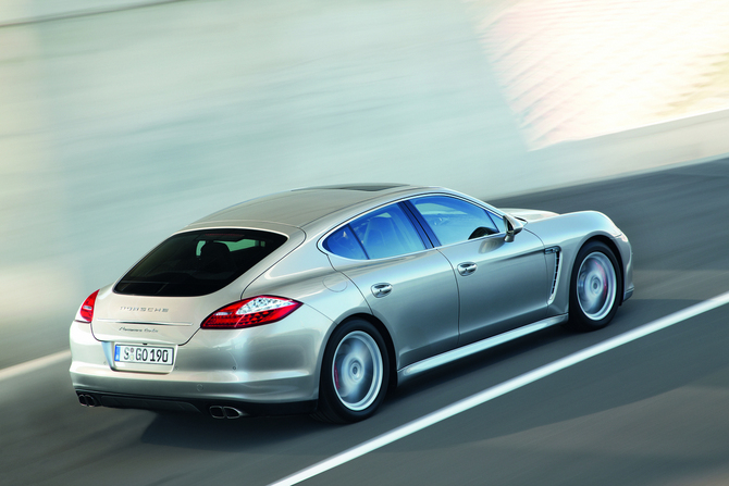 Porsche Panamera Turbo PDK Porsche Panamera Turbo PDK
