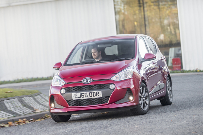 Hyundai i10 1.2 MPi Comfort Hyundai i10 1.2 MPi Comfort