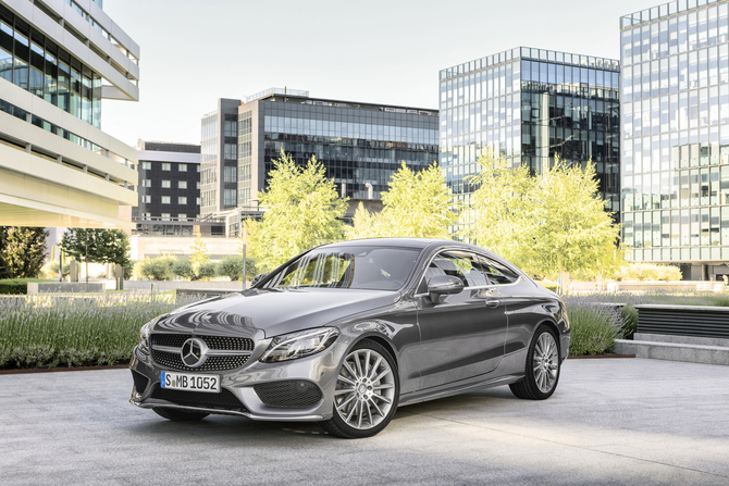 Mercedes-Benz C 220d Coupé 4Matic Mercedes-Benz C 220d Coupé 4Matic