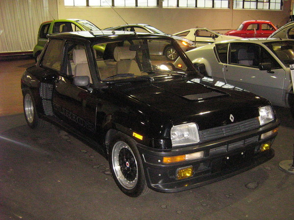 Renault 5 Turbo 2 Renault 5 Turbo 2