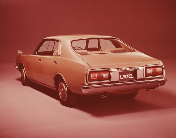 Nissan Laurel Hardtop 2000SGL-E Nissan Laurel Hardtop 2000SGL-E
