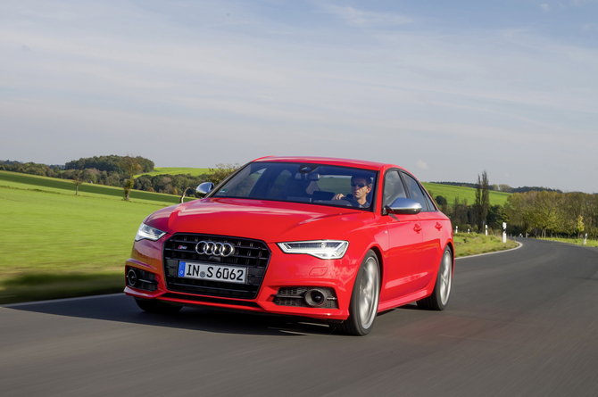 Audi S6 4.0 TFSI quattro S tronic Audi S6 4.0 TFSI quattro S tronic