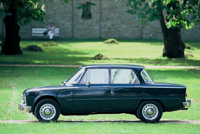 Alfa Romeo Giulia TI Alfa Romeo Giulia TI