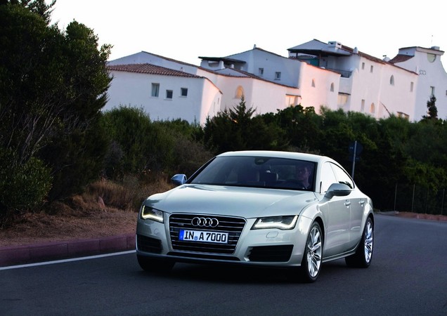 Audi A7 Sportback 3.0 TDI 245 SE quattro AT Audi A7 Sportback 3.0 TDI 245 SE quattro AT