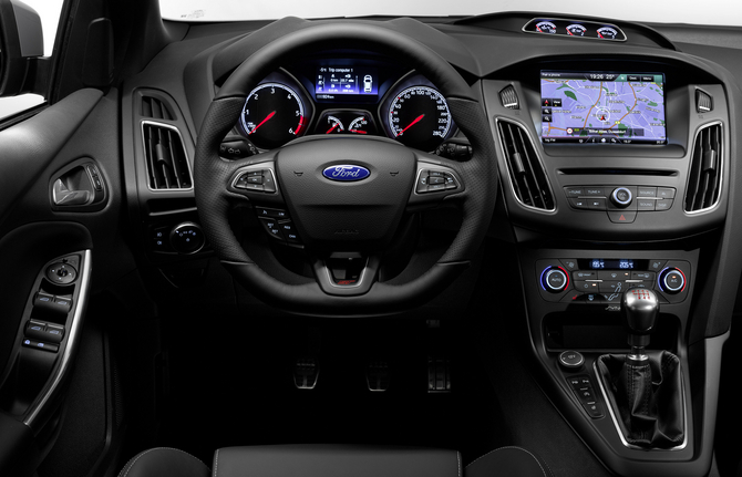 Weltpremiere des neuen Ford Focus ST beim Goodwood Festival of Speed Weltpremiere des neuen Ford Focus ST beim Goodwood Festival of Speed