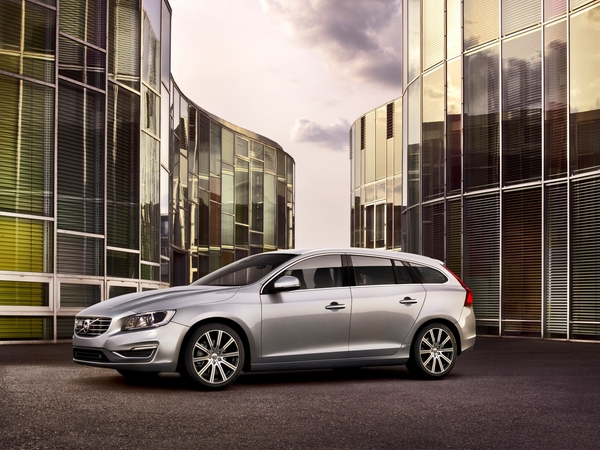 Volvo V60 T5 Powershift Volvo V60 T5 Powershift