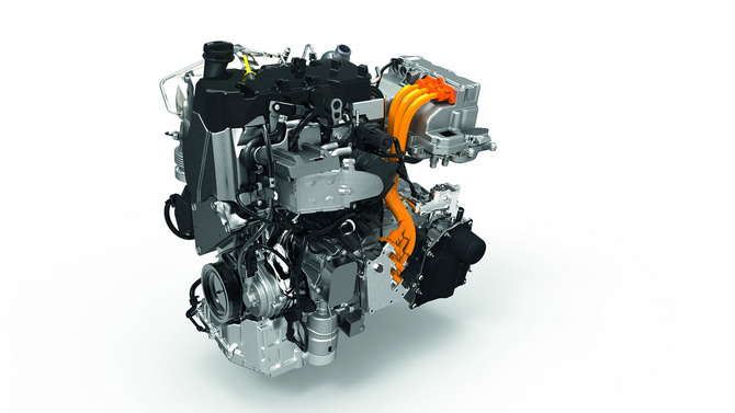 O motor elétrico e o de combustão de dois cilindros estão incorporados O motor elétrico e o de combustão de dois cilindros estão incorporados