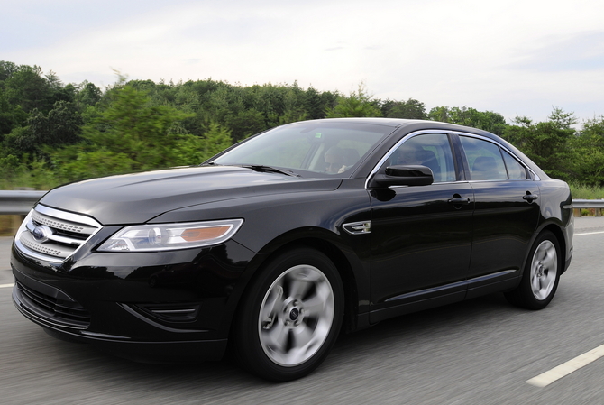 Ford Taurus Limited FWD Ford Taurus Limited FWD