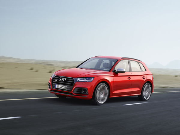 A velocidade máxima do SUV desportivo está limitada eletronicamente a 250km/h A velocidade máxima do SUV desportivo está limitada eletronicamente a 250km/h