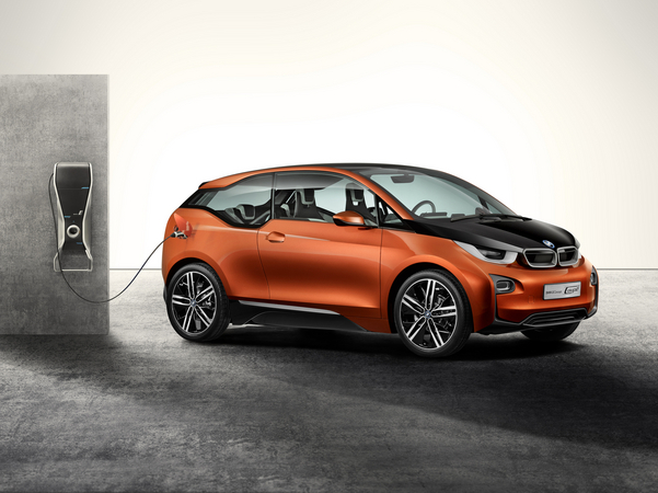 O i3 Coupé utiliza o mesmo motor elétrico do i3, com 125 kW/70cv e 250Nm de binário O i3 Coupé utiliza o mesmo motor elétrico do i3, com 125 kW/70cv e 250Nm de binário