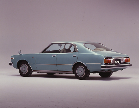 Nissan Laurel Hardtop 2800 Medalist Nissan Laurel Hardtop 2800 Medalist