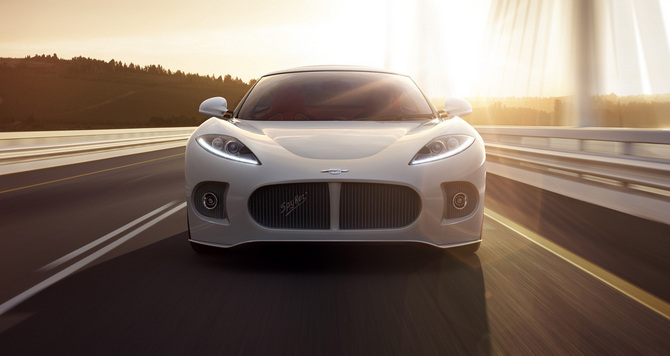 The oval front grill carries on the design from previous Spykers The oval front grill carries on the design from previous Spykers