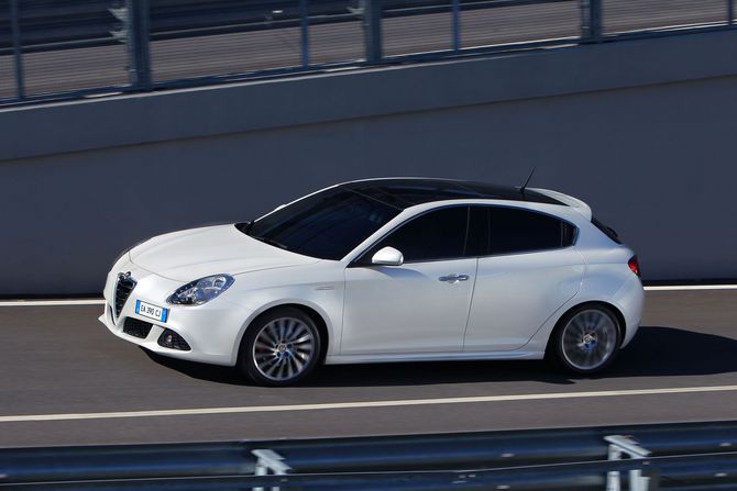 Alfa Romeo Giulietta 1.4 TB 120 HP Start&Stop Alfa Romeo Giulietta 1.4 TB 120 HP Start&Stop