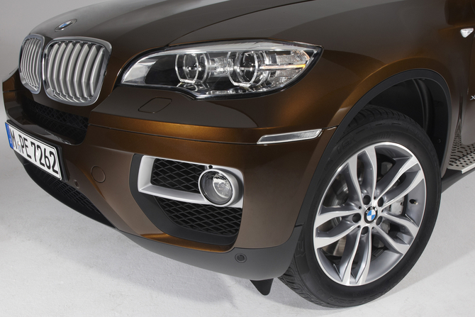 BMW Refreshed X6 for 2012 BMW Refreshed X6 for 2012