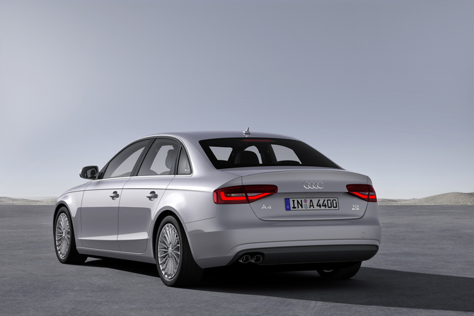 Audi A4 2.0 TDI ultra Audi A4 2.0 TDI ultra
