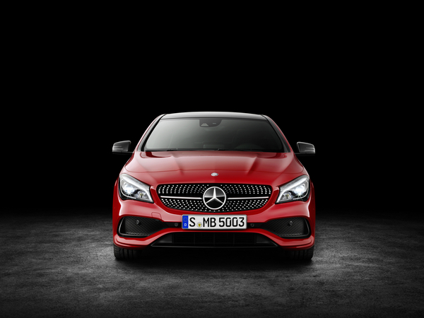 Mercedes-Benz CLA 220d Mercedes-Benz CLA 220d