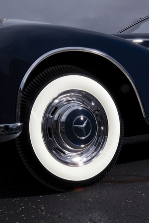 Mercedes-Benz 300 Sc Cabriolet A Mercedes-Benz 300 Sc Cabriolet A