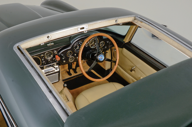 Aston Martin DB4 SS Vantage Coupé Aston Martin DB4 SS Vantage Coupé