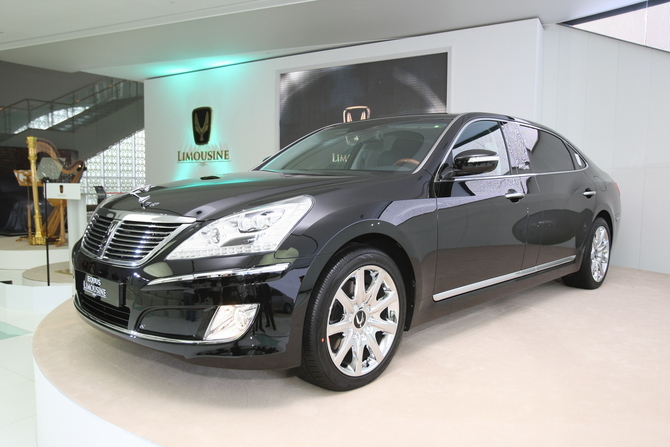 Hyundai Equus VS460 Hyundai Equus VS460