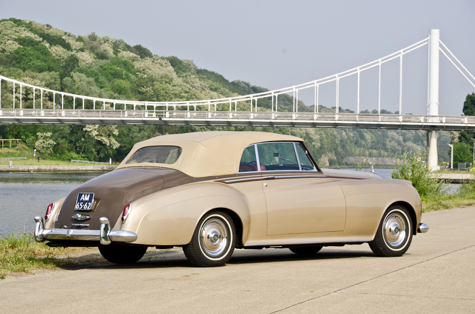 Rolls-Royce Silver Cloud II Drophead Coupé Rolls-Royce Silver Cloud II Drophead Coupé