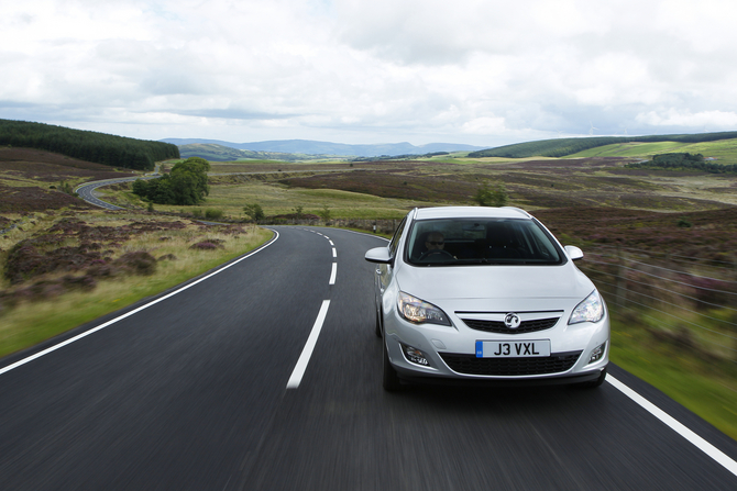Vauxhall Astra Sports Tourer 1.4T 140 Exclusiv Vauxhall Astra Sports Tourer 1.4T 140 Exclusiv